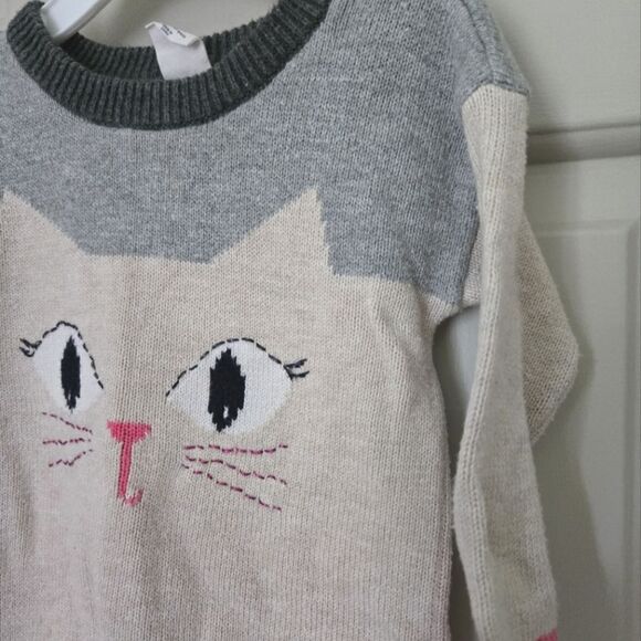 3/$20 Gap Baby Girl Sweater Size 12-18 M - Picture 4 of 4